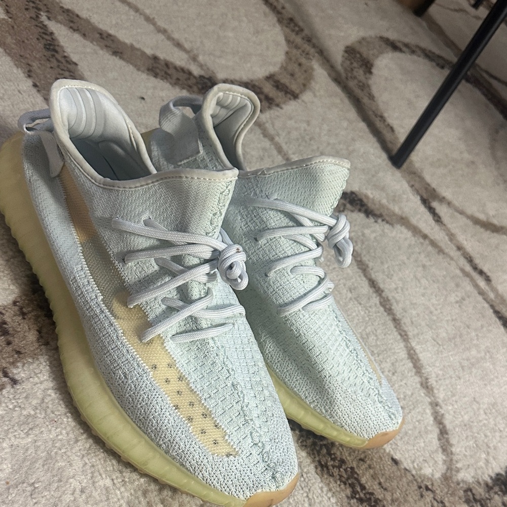 Yeezy Light Blue and Cream Men Shoes